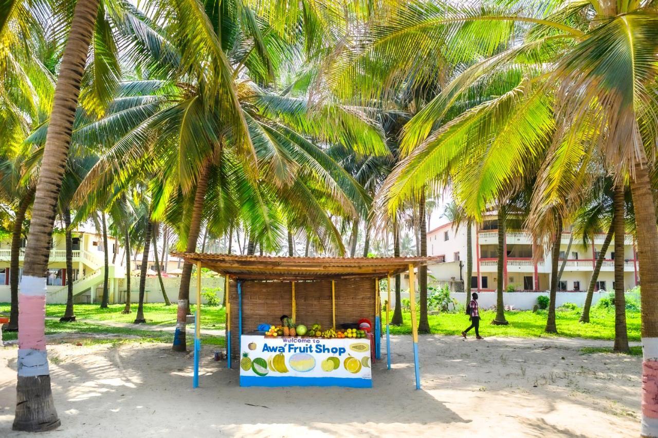 Palm Beach Hotel Kotu Eksteriør billede